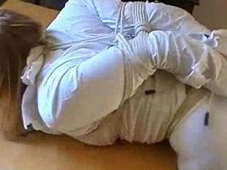 الترفيه وقحة BDSM مطيع الوثن
