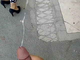 Introduce cumshot