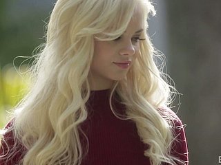 Gay blade licks coupled with fucks pussy for sweetie Elsa Jean