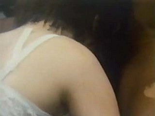 Đức Trinh Nữ ngày cưới - Sexteen (1975)