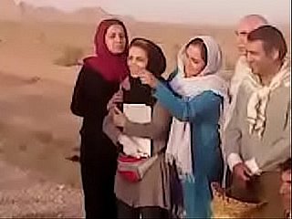 Meraba di pantat Superstar bioskop iran