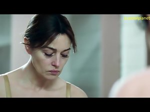 Monica Bellucci Bogel Dan Buah dada Tetek Dalam Ville-Marie Movie