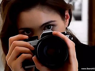 アリッサ・ミラノ - 吸血鬼の抱擁 - 写真撮影のみ