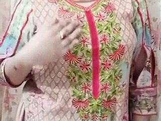 Hot Desi Pakistani College dziewczyna pieprzona mocno w hostelu przez swojego chłopaka