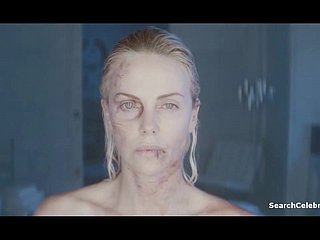 Charlize Theron dan Sofia Boutella