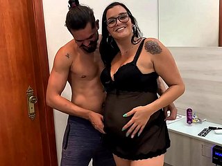 Ils ont baisé polar sale femme with a bun in the oven vacate pitié