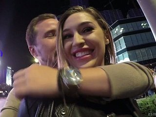 หยิบขึ้นมา curvy sexy nympho kleio valentien ถูกระยำในโรงแรม