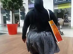 Heavy arabic ass.(grosse beurette).
