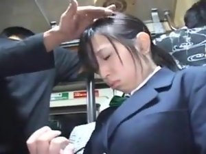 jeunes japonaises soumises pelotees treni 2 el yordamıyla
