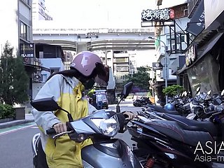 ModelMedia Asia - Dịch vụ giao hàng nhếch nhác - Ling Wei - MD-0238 - Video khiêu dâm gốc châu Á hay nhất