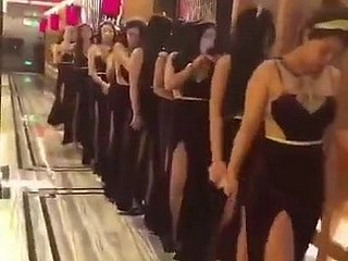 Kelab Saya- Malam ini pakaian seksi hitam