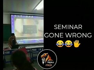 Im Symposium gespielter Porno