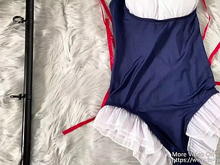NANA Chica auto-bondage en agua de depósito muerta brambles máscara de gas, orgasmo brambles vibrador