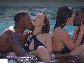 Small talk & Hookup Regarding Obstacle Horny Singles Nearby Concerning Your Greet