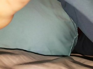 의 팬티 대상 범, 스테파니 & # 039를 스니핑