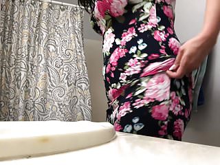 Hot Milf Spreads Exasperation ฉ่ำของเธอ
