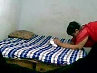 परिपक्व भारतीय युगल घर का बना सेक्स