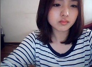 una ragazza coreana sul openwork cam