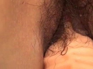 Victorian เอเชีย MILF กับหัวนม saggy ดี toyed
