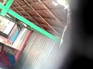 indonesian - ngintip jilbaber yg susunya dihisap