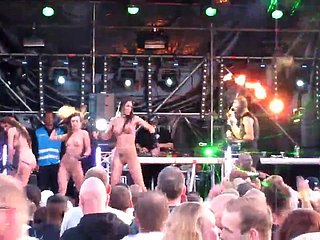 nude surpassing era gogo girls at one's fingertips rave-techno concert 2